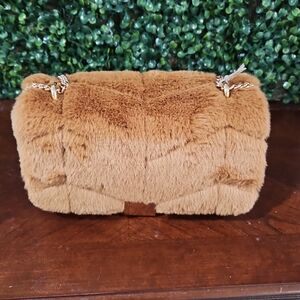 Luxurious Faux Fur Shoulder Bag in Tan